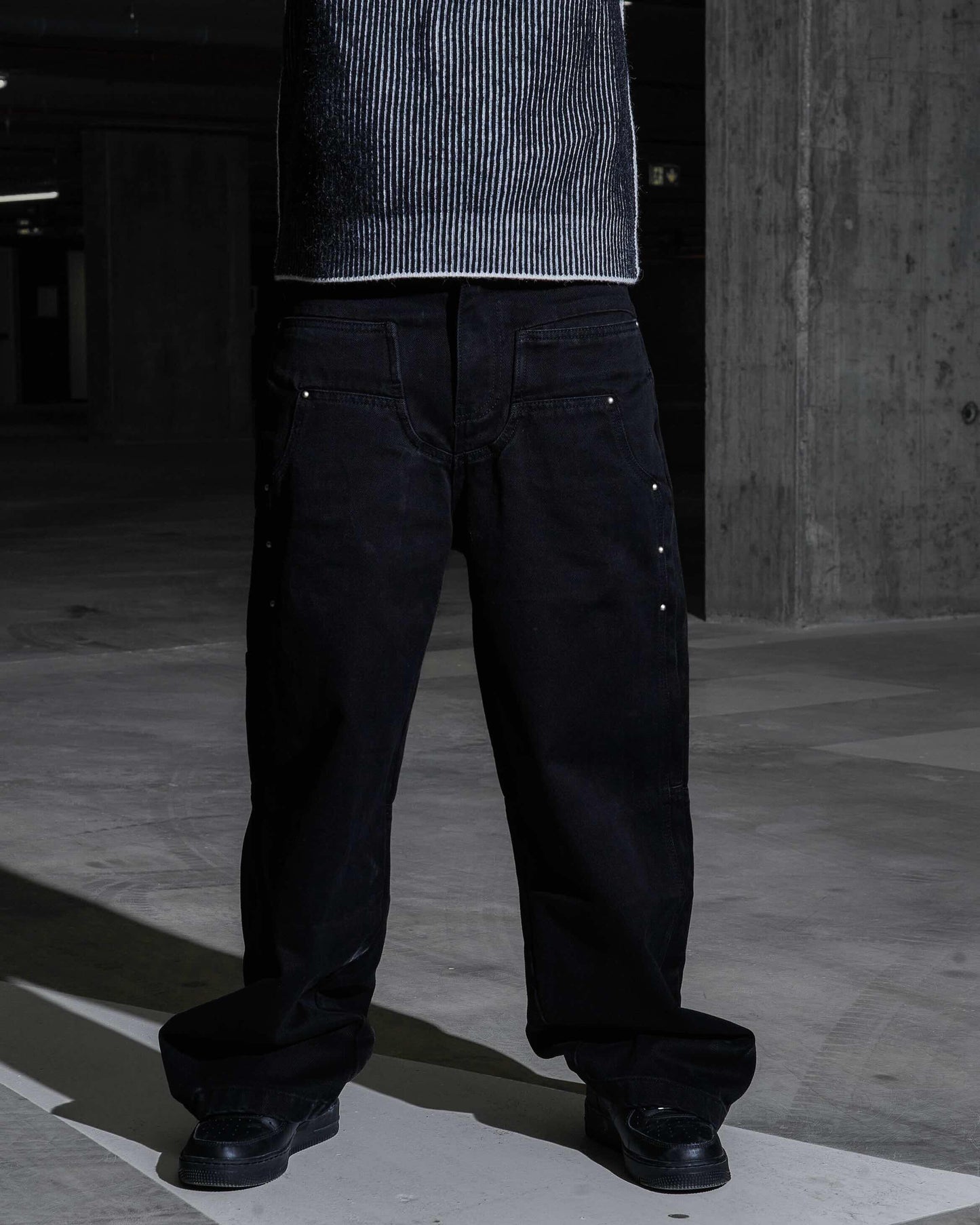 Black Rivet Baggy Jeans