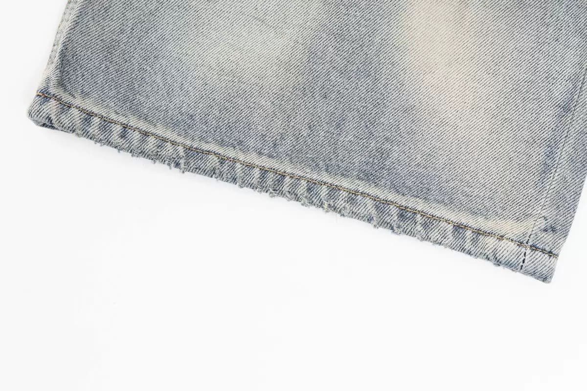 Destroyed Baggy Jeans